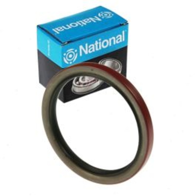 National Rear Engine Crankshaft Seal for 1995-2001 Plymouth Neon