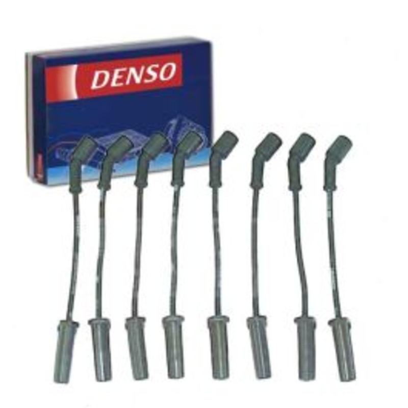 DENSO Spark Plug Wire Set for 2000-2006 Chevrolet Suburban 2500 6.0L V8
