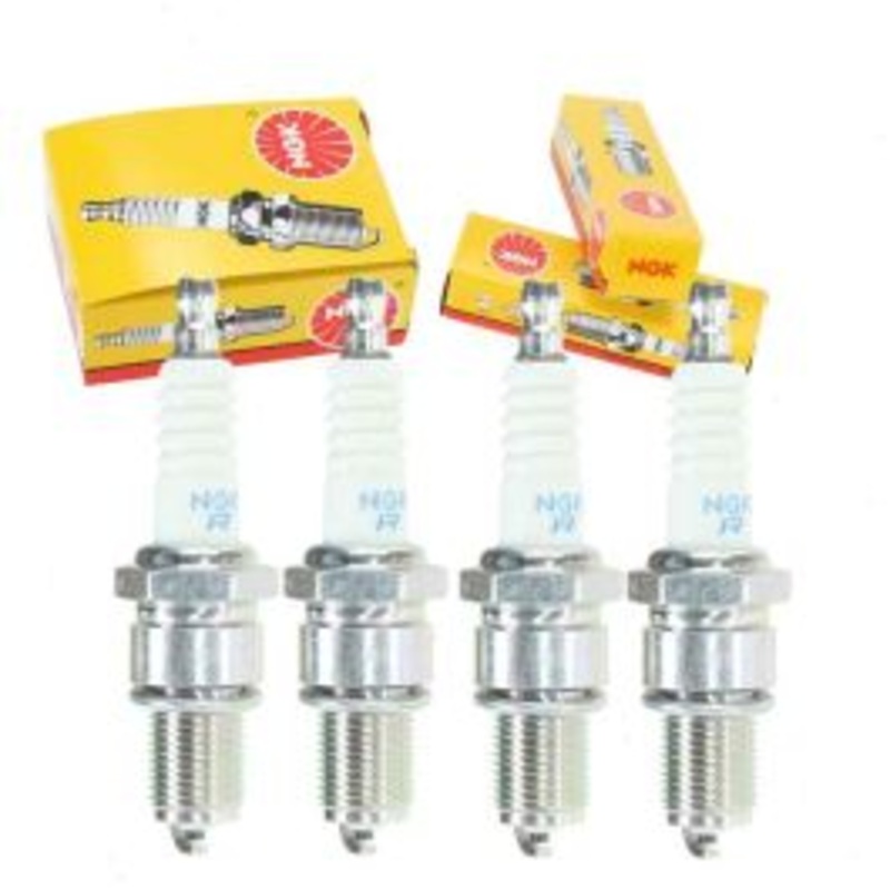 4 pc NGK Standard Spark Plugs for 1975-1979 Renault R17 1.6L L4
