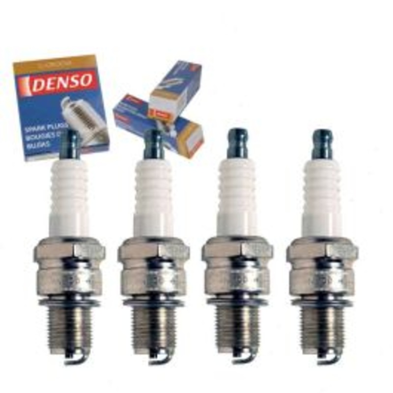 4 pc DENSO Standard U-Groove Spark Plugs for 1972-1975 Renault R17 1.6L L4