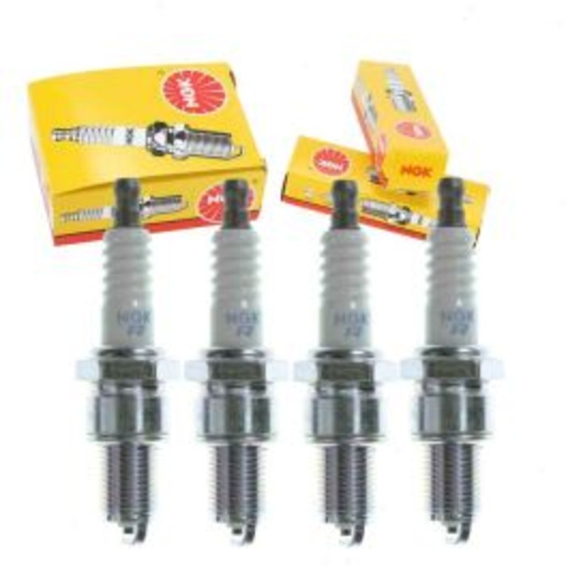 4 pc NGK Standard Spark Plugs for 1973 Honda Civic 1.2L L4