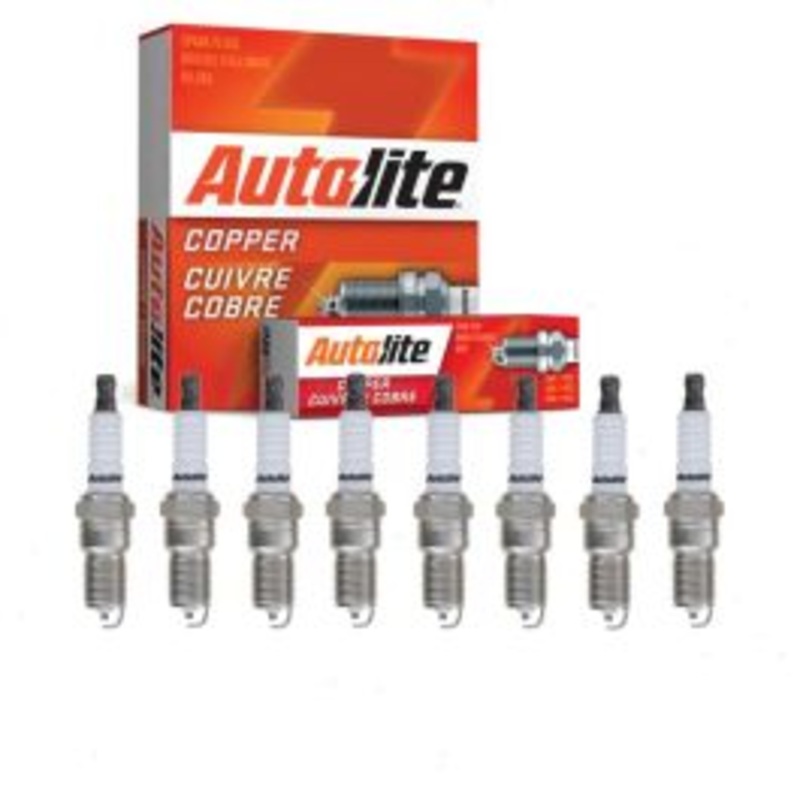 8 pc Autolite Copper Core Spark Plugs for 2002-2004 Workhorse FasTrack FT1801 5.7L V8