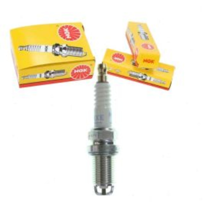 NGK Standard 5649 BKR6EKE Spark Plug