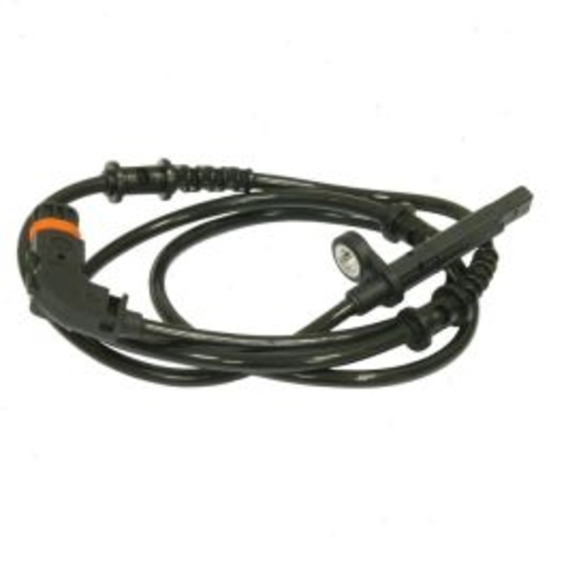 Hitachi Front Left ABS Wheel Speed Sensor for 2016 Mercedes-Benz GLE450 AMG 3.0L V6