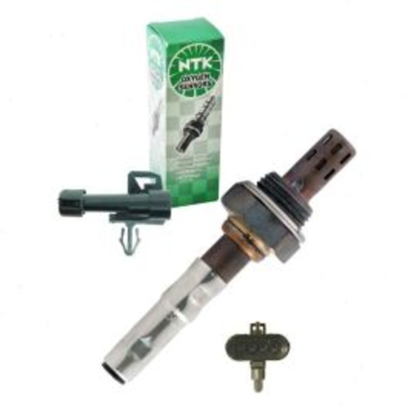 NGK NTK Upstream Right Oxygen (O2) Sensor for 1998-2001 Chevrolet S10 4.3L V6