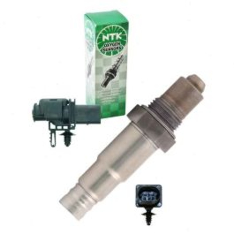 NGK NTK Upstream Air Fuel Ratio Sensor for 2011-2012 Ram 3500 6.7L L6