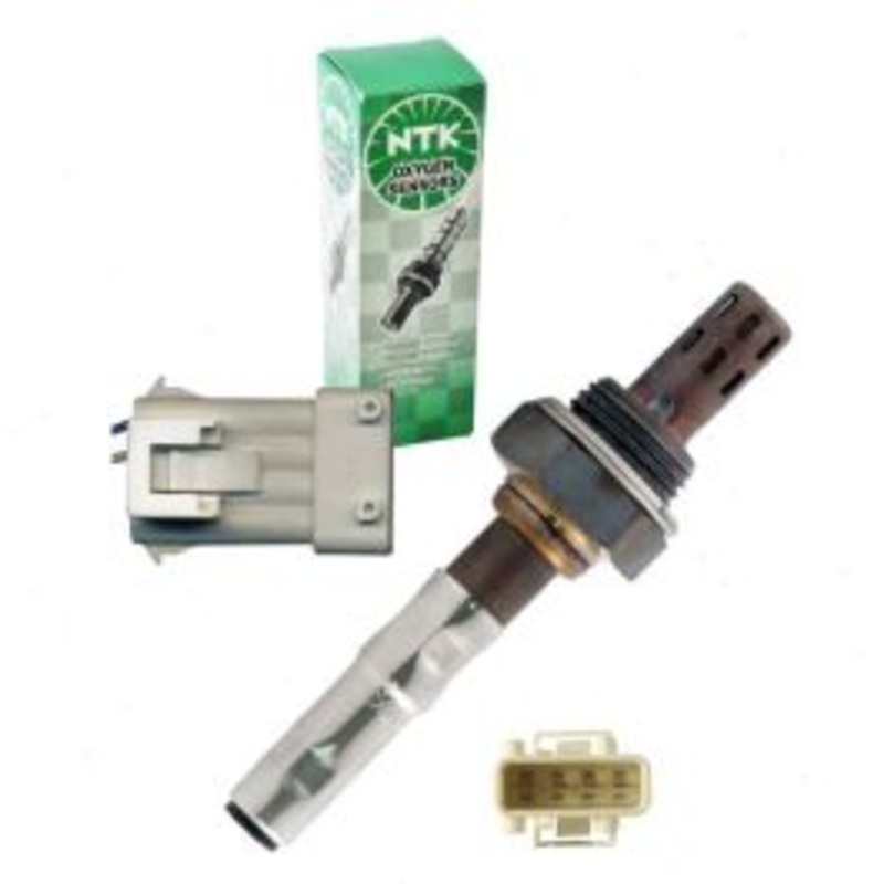 NGK NTK Upstream Right Oxygen (O2) Sensor for 1996-2001 Porsche 911 3.4L 3.6L H6