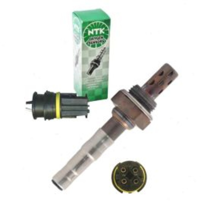 NGK NTK Upstream Right Oxygen (O2) Sensor for 2000-2003 BMW Z8 4.8L 5.0L V8