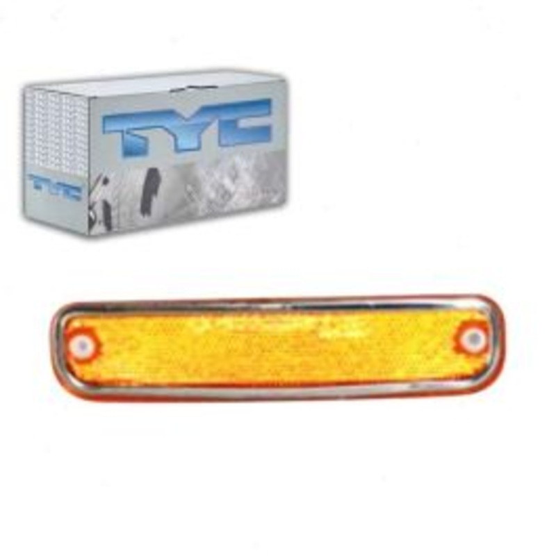 TYC Right Side Marker Light Assembly for 1978-1980 Chevrolet C10 Suburban
