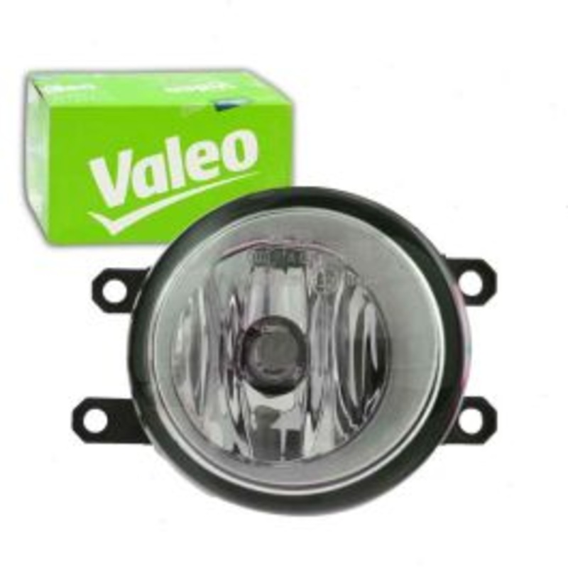 Valeo Right Fog Light for 2010-2015 Lexus RX450h
