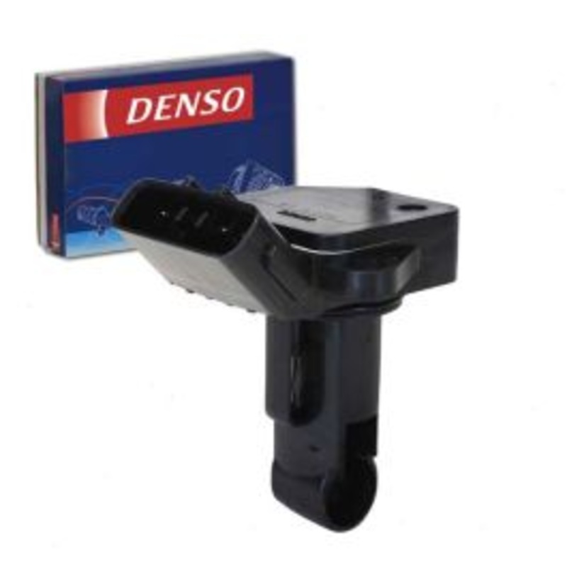 DENSO Mass Air Flow (MAF) Sensor for 2000-2002 Chevrolet Prizm 1.8L L4
