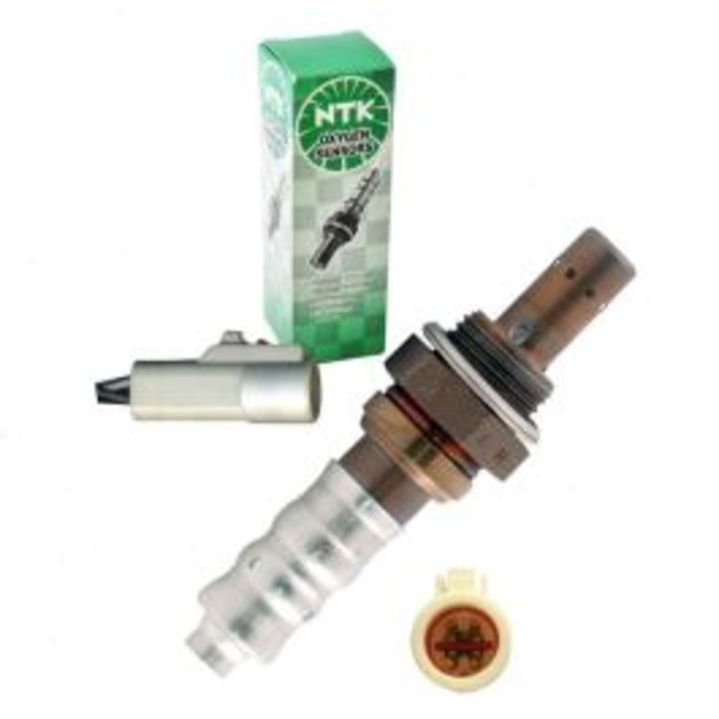 NGK NTK Upstream Left Oxygen (O2) Sensor for 1999-2002 Ford E-250 Econoline 4.2L 5.4L V6 V8