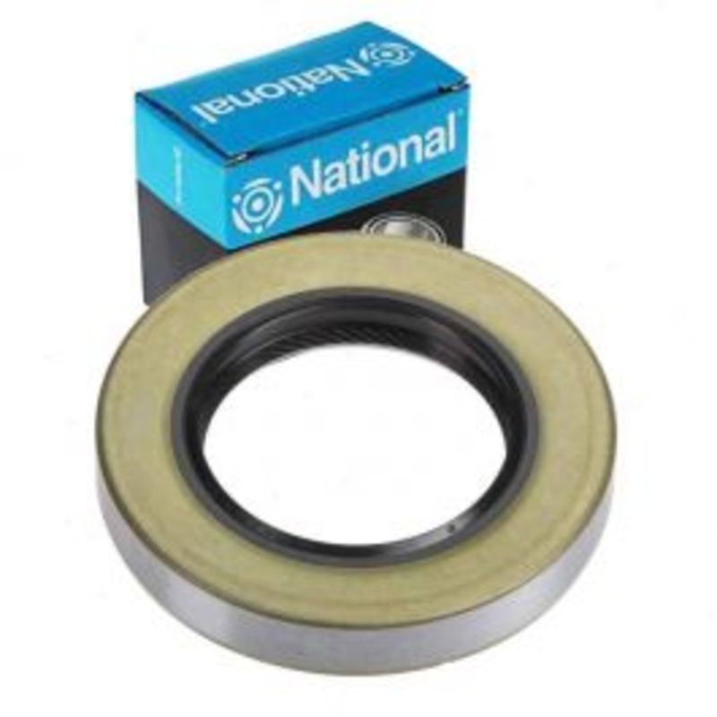 National Rear Outer Differential Pinion Seal for 1967-1970 Nissan 2000